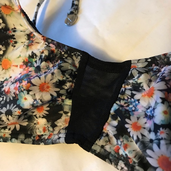 Mink Pink Bikini - Picture 5 of 8